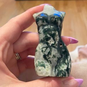 Moss agate body sculpture